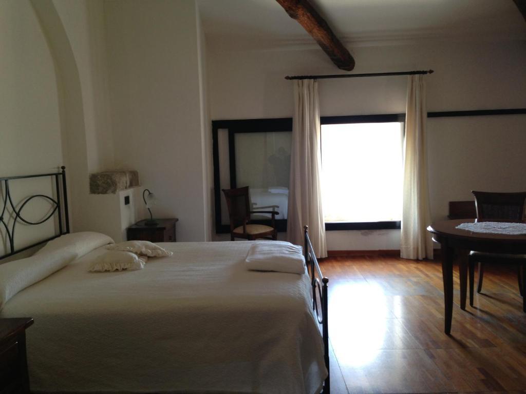 Hotel Ristorante Le Clarisse Amantea Cameră foto